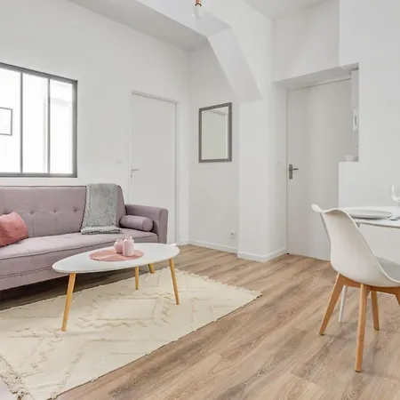 Charming In The Heart Of - Welkeys *